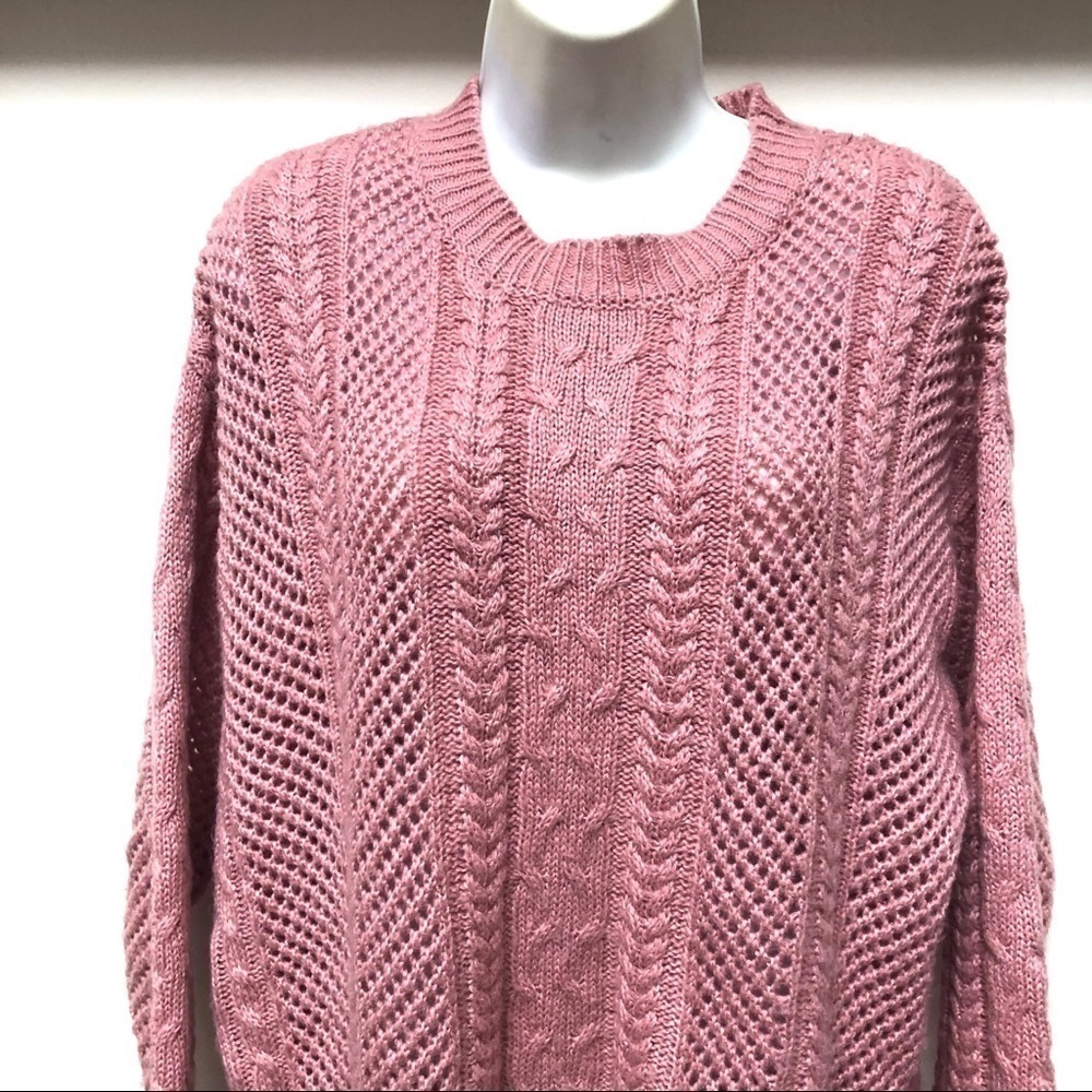 John + Jenn Oversized Cable Knit Sweater in Blush Pink Size S/P - Picture 5 of 10